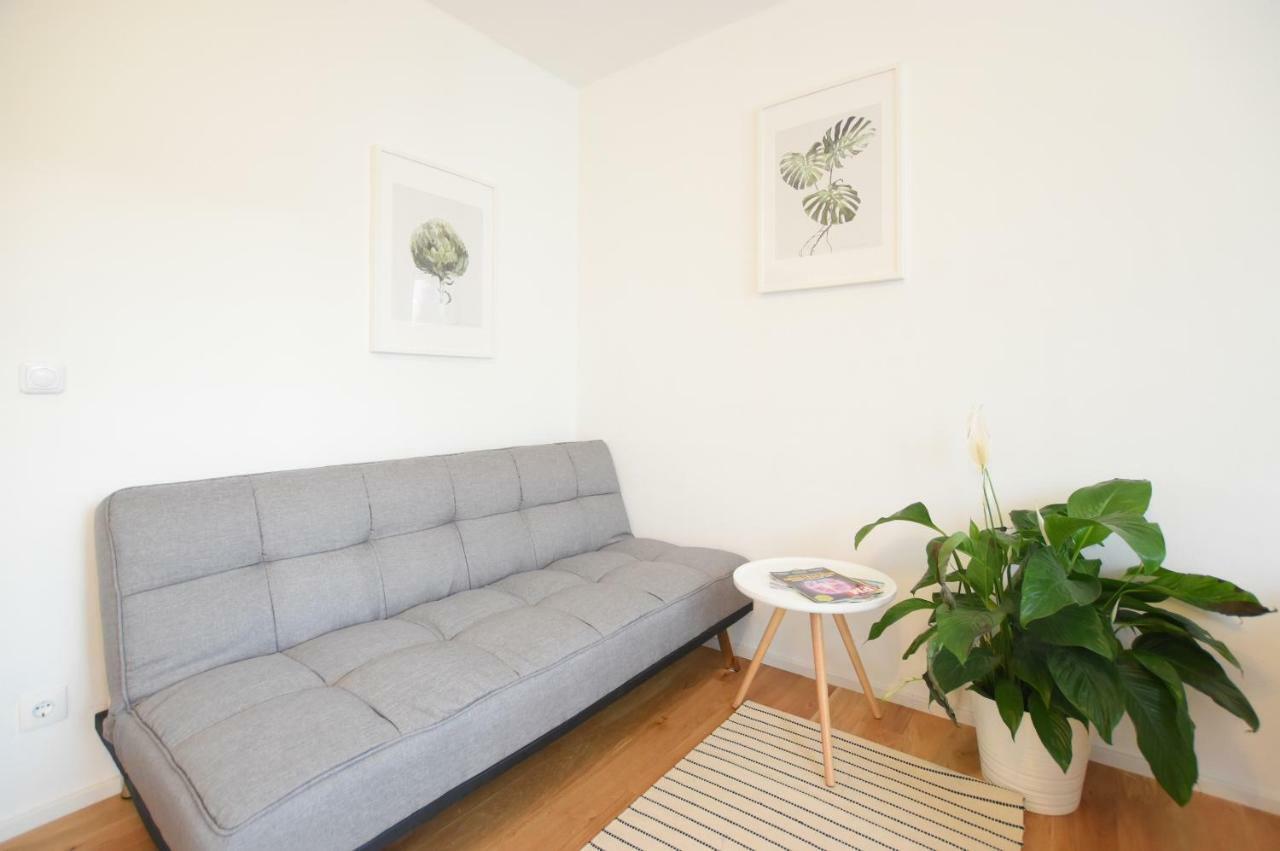Peaceful Studio Apartment Near Center Innsbruck Eksteriør bilde